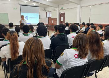 Protección de datos personales: Gobierno de BJ capacita a jóvenes sobre su uso en internet