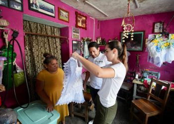 Respalda Renán Sánchez Tajonar  a mujeres emprendedoras desde la Casa de Gestión