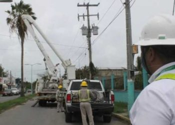«Apagones en Chetumal ponen en riesgo temporada vacacional»