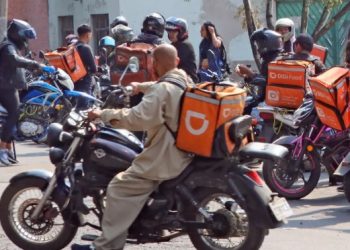 «Sindicatos buscan afiliar a repartidores de plataformas digitales con promesas vacías»