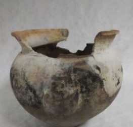 «Descubrimiento arqueológico en la Cueva Garra de Jaguar: hallan una olla del periodo Posclásico»