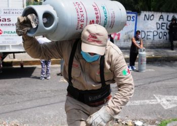 «Gaseros en Cancún protestan por tarifas injustas en la distribución de Gas LP»