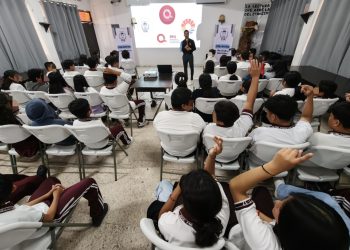 «Refuerzan prevención del delito en escuelas y hoteles de Cancún»