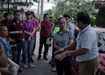 «Yensunni Martínez Realiza Un Recorrido por la Colonia Fovissste II Etapa de Chetumal: Compromiso y Cercanía con los Ciudadanos»