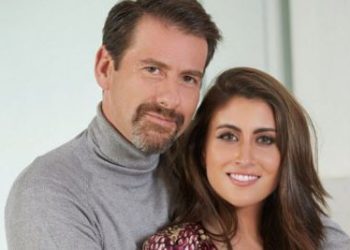 «Sofía Rivera Torres y Eduardo Videgaray presumen a su hijo Ferrán»