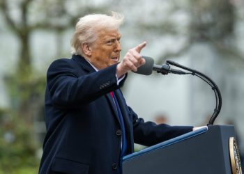 Aranceles de Trump empujarían a la economía global a una recesión: Zovatto