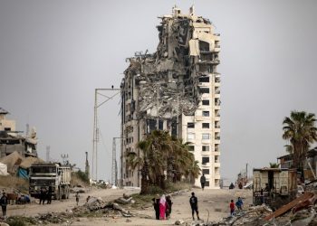 Ataques israelíes deja al menos 32 muertos en Gaza, en su mayoría mujeres y niños