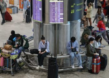 Consulados de México reanudan atención en la Península Ibérica tras apagón masivo