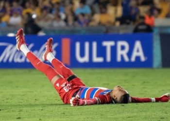 Cruz Azul empata 1-1 en casa del Tigres UANL
