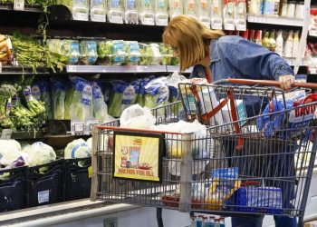 Demócratas bautizan como ‘Día de la Recesión’ el anuncio de aranceles