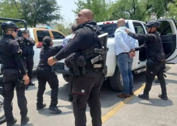 «Cae delegado del IMSS en Tamaulipas con pistola ilegal y $3 millones en Efectivo»