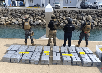 Detienen a mexicanos llevando 840 kilos de drogas en un yate en Costa Rica