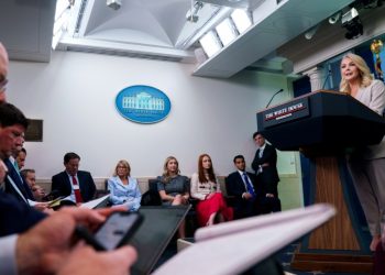 Donald Trump alista presentación de nuevas tasas