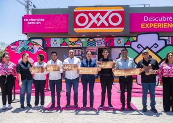 Gobierno de Playa del Carmen, liderado por Estefanía Mercado, y Oxxo impulsan el orgullo playense con nueva imagen de ciudad