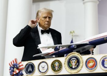 HRW enumera 100 atropellos a los DD.HH. cometidos por Trump en sus 100 días de mandato