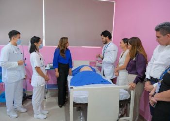 Inaugura Mara Lezama Licenciatura en Medicina y Centro de Simulación Clínica en la Universidad UNIMAAT plantel Cancún