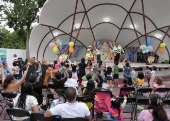 Invita la FPMC al Festival de la Niñez en el BiblioAvión Gervasio