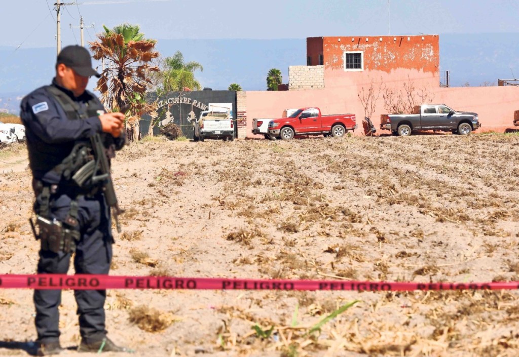 El rancho Izaguirre, custodiado por la policía. Las desapariciones en México han encendido la alarma para la Organización de las Naciones Unidas