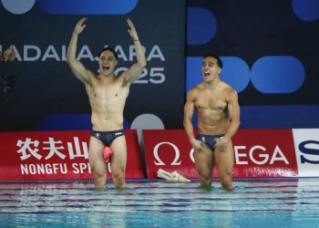 Osmar Olvera y Juan Celaya ganan el oro en Copa Mundial de clavados