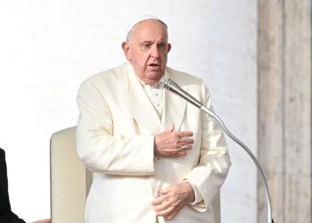 Papa Francisco murió de un derrame cerebral e insuficiencia cardiaca irreversible