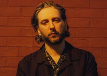 ¿Por qué Oneohtrix Point Never es uno de los productores pop más importantes de la actualidad?
