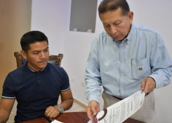 Refuerza Gobierno de Quintana Roo certeza jurídica con la entrega de título de propiedad: AGEPRO