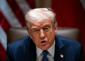 Trump acusa a Harvard de ser una “amenaza para la democracia”