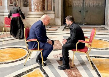 Trump se reúne con Zelensky momentos antes del funeral del papa Francisco, en el Vaticano