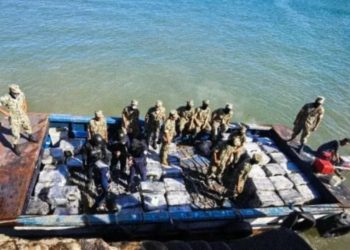 Un mexicano entre los 22 detenidos en Ecuador con 2.9 toneladas de cocaína