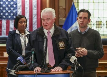 Un percance con pájaros, drones o fallo motor, hipótesis accidente helicóptero Nueva York