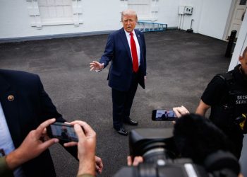 Una docena de estados de EE.UU. demanda a Trump por los aranceles