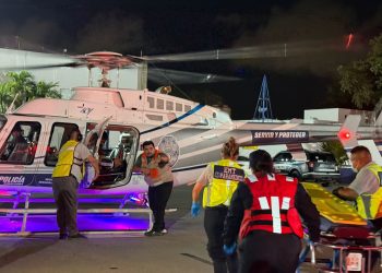 «Helicóptero de la SSC entra en acción tras fuerte accidente en carretera»