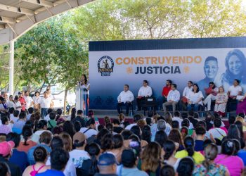 «Estefanía Mercado destaca la importancia de incluir al pueblo en las decisiones del estado»
