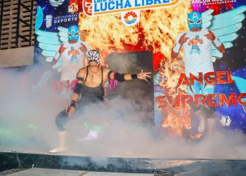 «¡Emoción al límite! Villas Otoch ruge en la tercera eliminatoria del Campeonato Municipal de Lucha Libre».