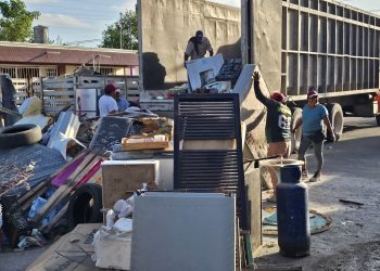 «Chetumal se limpia: retiran 50 toneladas de cacharros en una sola jornada»