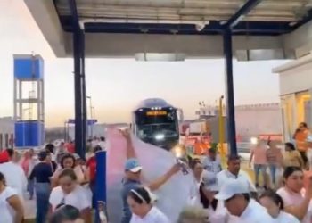 protesta maestros caseta merida