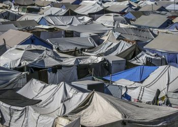 Al menos 18 muertos en bombardeo de Israel contra escuela en Gaza