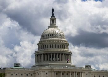 Bloquean en el Congreso de EE.UU. polémico plan fiscal de Trump, que incluía gravar remesas