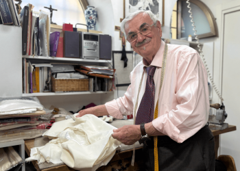 Cónclave 2025: El sastre que viste a los papas se prepara para el sucesor de Francisco