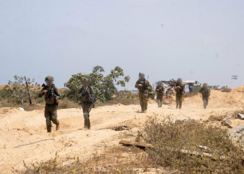 Israel intensifica bombardeos contra objetivos de Hamas en Gaza