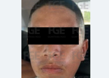 Agresión en Aeropuerto de Cancún: detienen a taxista por golpear a turista