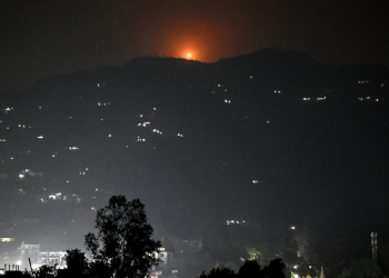 Conflicto entre India y Pakistán deja 38 civiles muertos tras nuevos bombardeos