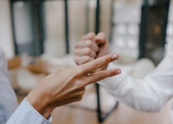 ¿Interesados? Así es el campeonato mundial de ‘Piedra, papel o tijera’