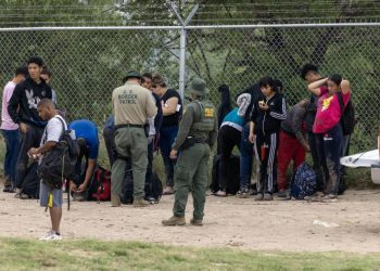 La mayoría de estadounidenses está en desacuerdo con las políticas migratorias de Trump