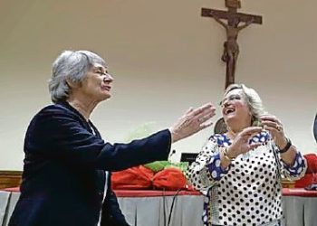 Mujeres en la iglesia: ven apertura del papa León XIV sobre la labor femenina en la religión