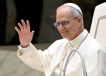 Papa León XIV insta a defender “la dignidad” de los migrantes