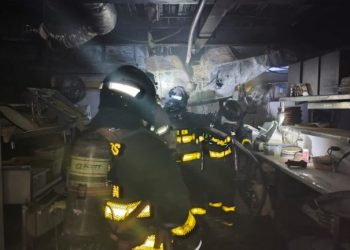 Respuesta inmediata del gobierno de Estefanía Mercado permite evacuar a 1,500 personas y controlar incendio en Plaza Las Américas