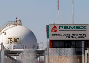 Robo de combustible a Pemex, principal medio de financiamiento de cárteles: DEA
