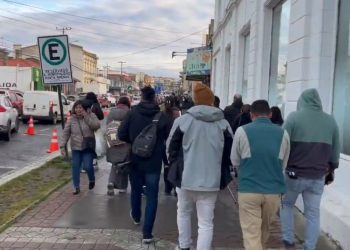 Sismo de magnitud 7.4 sacude las costas de Chile y Argentina; activan alerta de tsunami