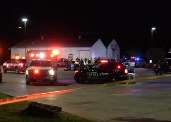 Tiroteo en Houston, Texas, deja un muerto y 14 heridos
